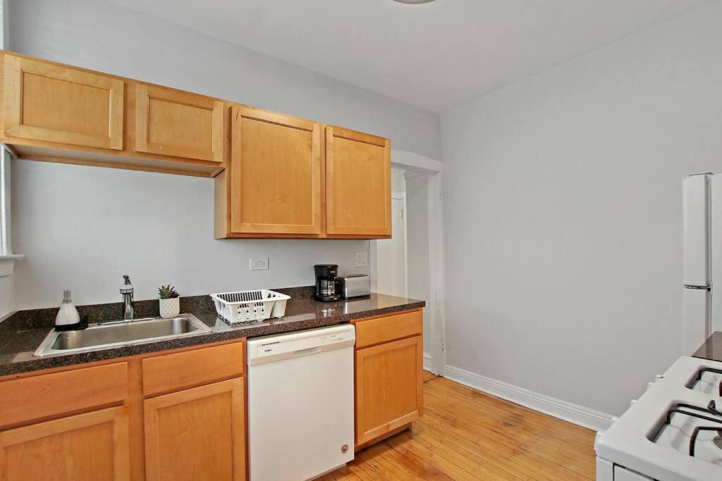 1br Deluxe Apt With Complete Amenities - Campbell 3 Apartment