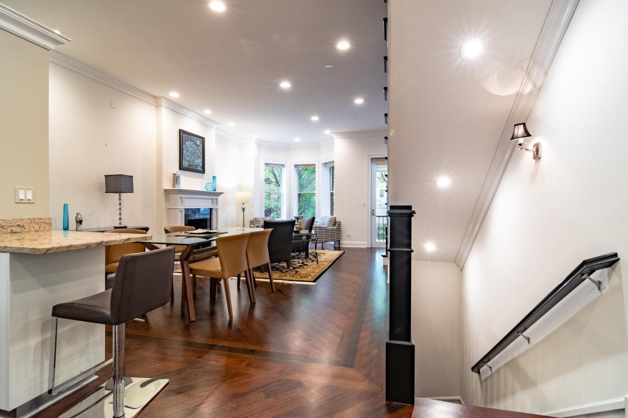 Villa Luxurious Gold Coast With Parking For Up To 12 Guests *