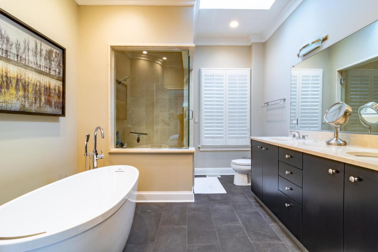 Villa Luxurious Gold Coast With Parking For Up To 12 Guests *