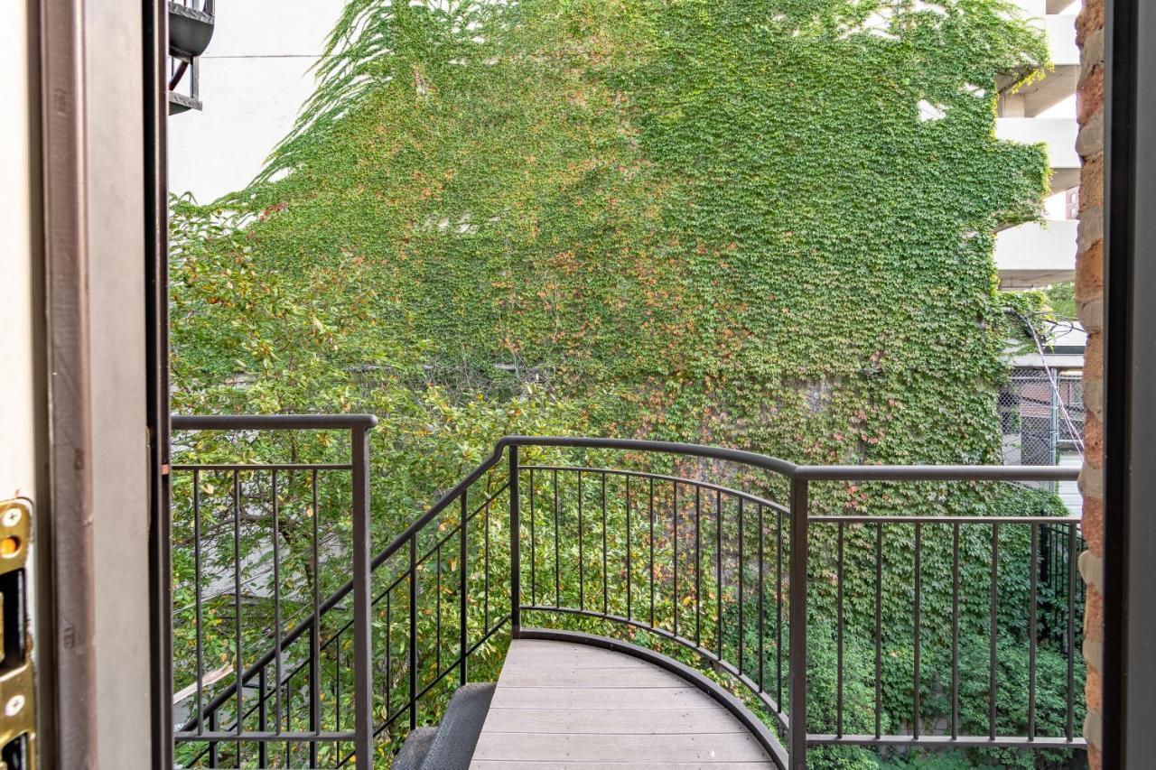 Luxurious Gold Coast With Parking For Up To 12 Guests * Chicago