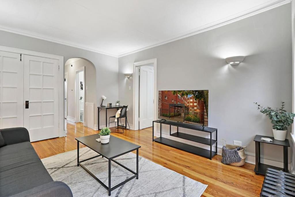 Apartment 1br Vintage Close To Shops & Dining - Montrose 1b Rep Chicago