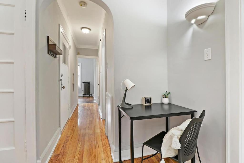 1br Vintage Close To Shops & Dining - Montrose 1b Rep Chicago