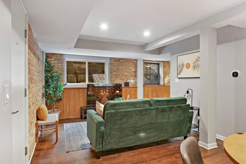 Stylish & Blissful 2br In - Barry 837-gb Chicago