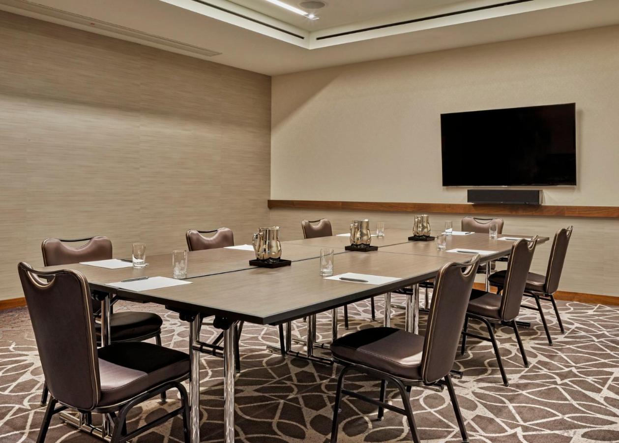 Loews Hotel 4*