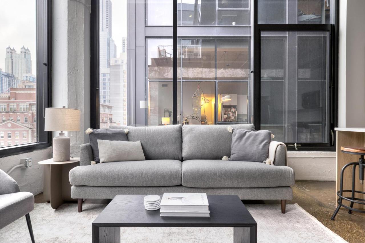 Apartment River North 1br W Gym Lounge Roof Nr Riverwalk Chi-894 *