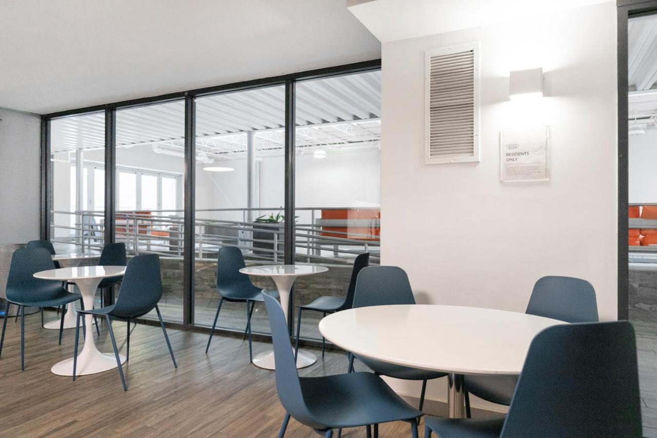 Streeterville 1br W Pool Deck Nr Park Chi-585
