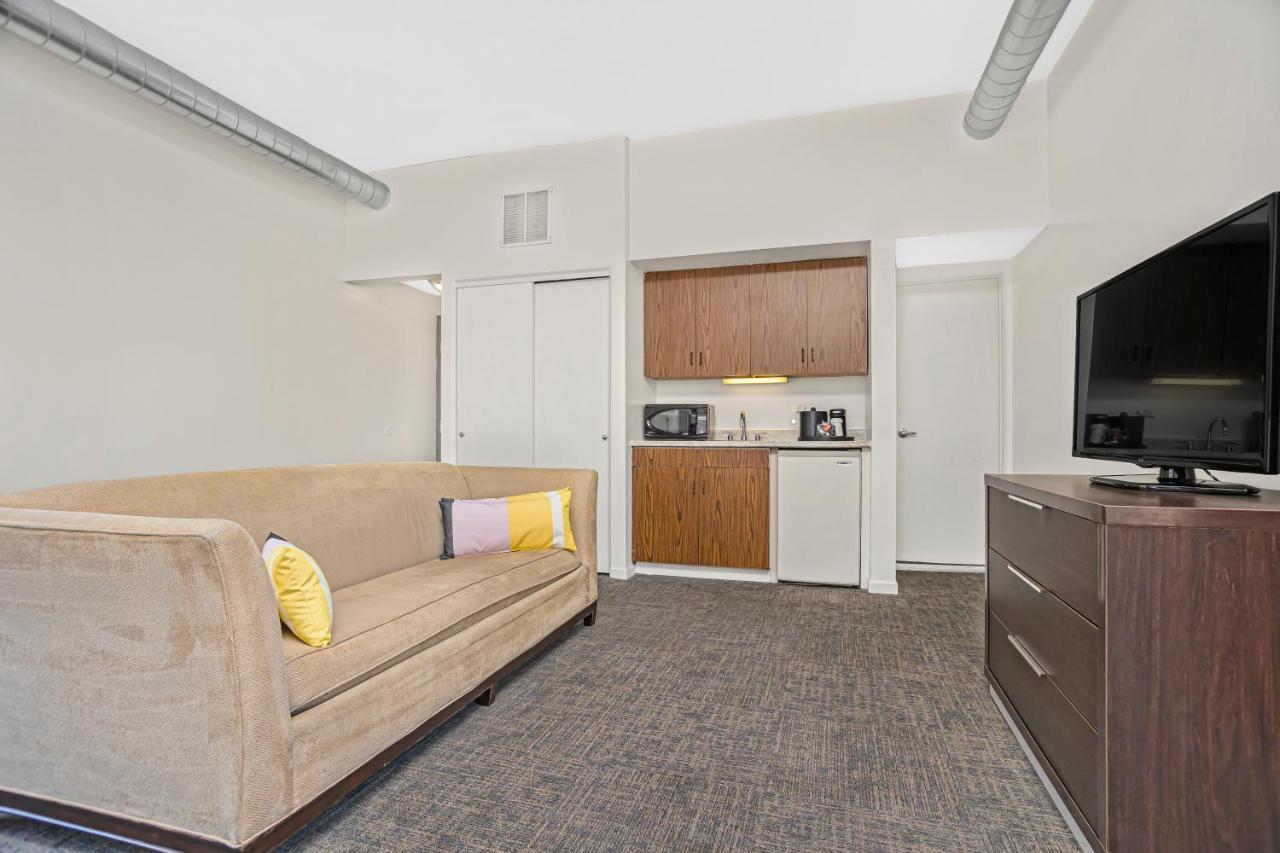 Ohio House Motel 3*