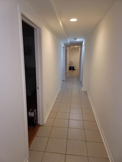 Cozy 2br/2ba Near Downtown-chi