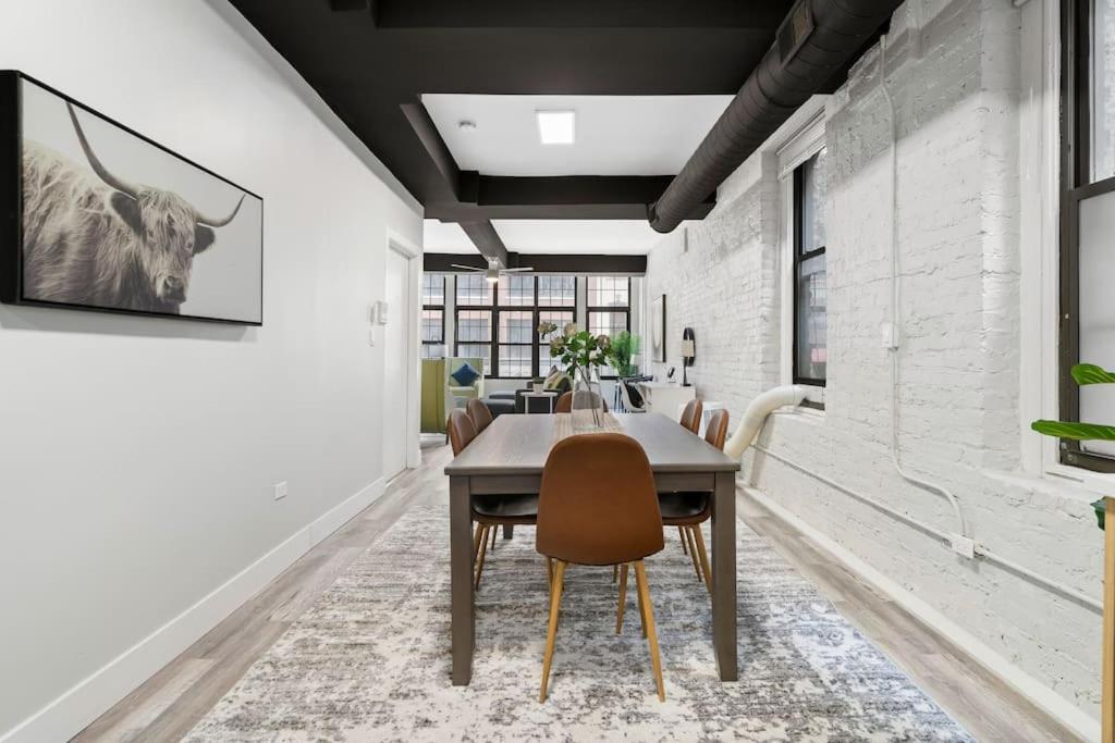 Apartment Prime & Convenient 2br Apt In River North - Hubbard 2