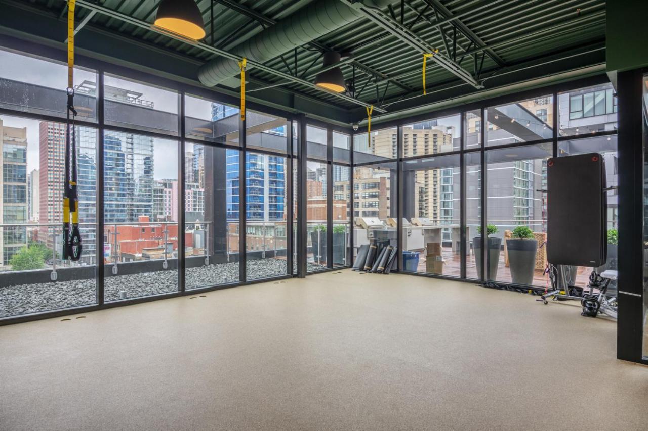 River N 1br W Gym Rooftop Nr Riverwalk Chi-338