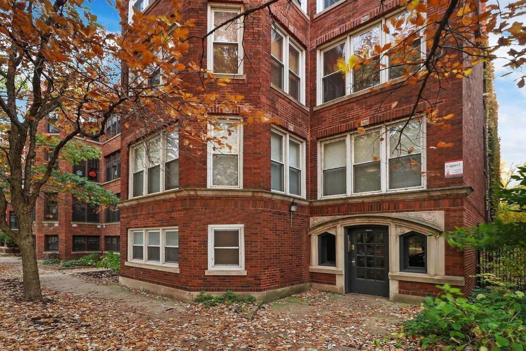 Spacious 4br Apt In Historic Hyde Park Near Beach Apartment