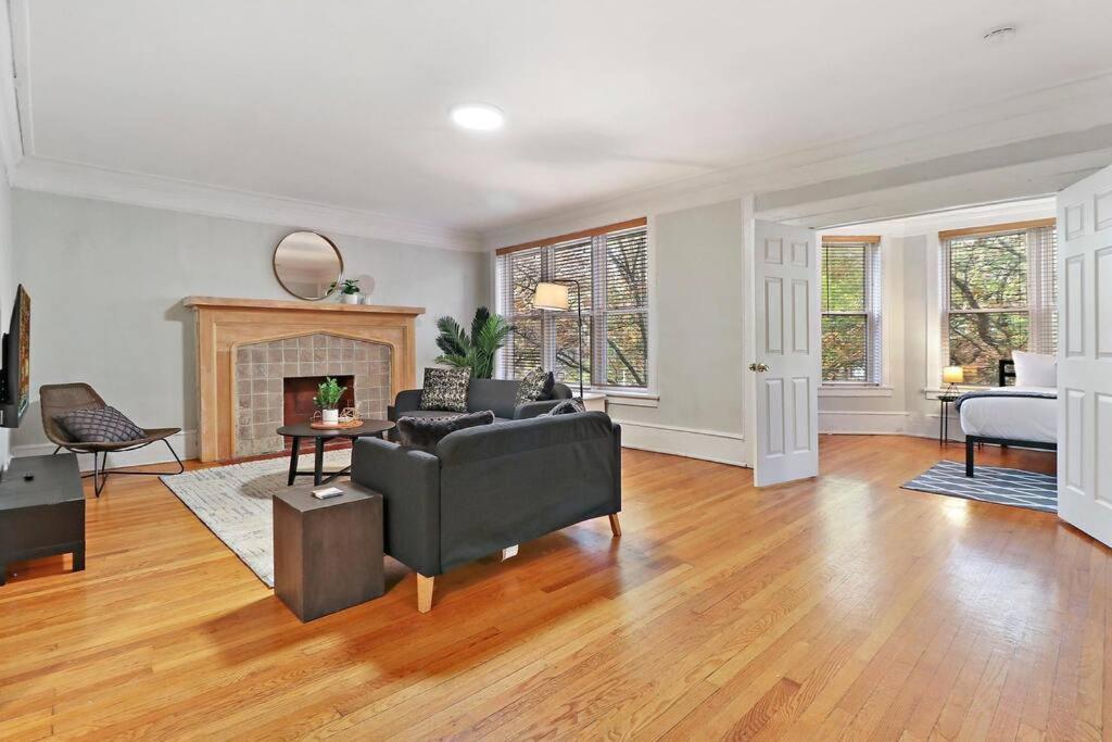 Apartment Spacious 4br Apt In Historic Hyde Park Near Beach