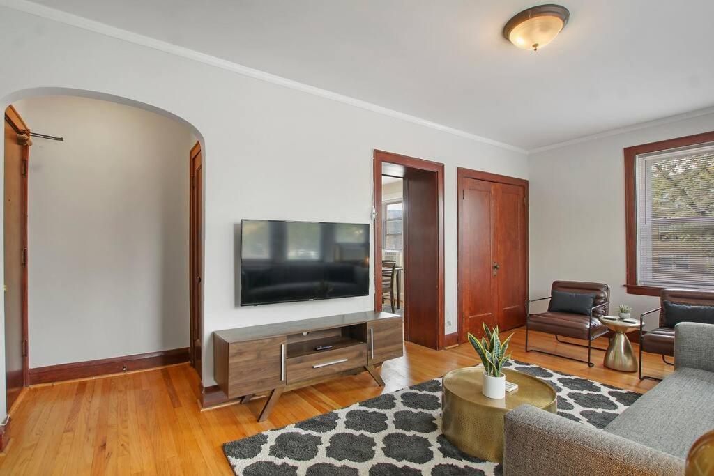 1br Bright And Cozy Apt In - Cullom F2 Apartment