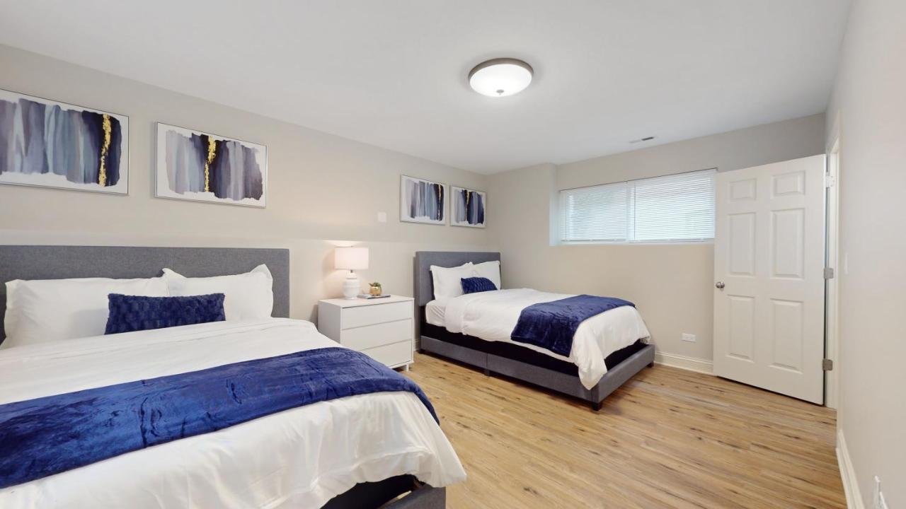 Modern Elegance: 4br Duplex W/ Free Garage Parking * Chicago