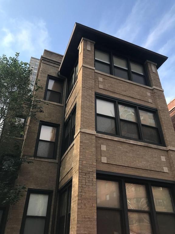 Apartment Wrigleyville Away From Home! 5 Mins From Downtown! Steps From Lake!! Cozy! *