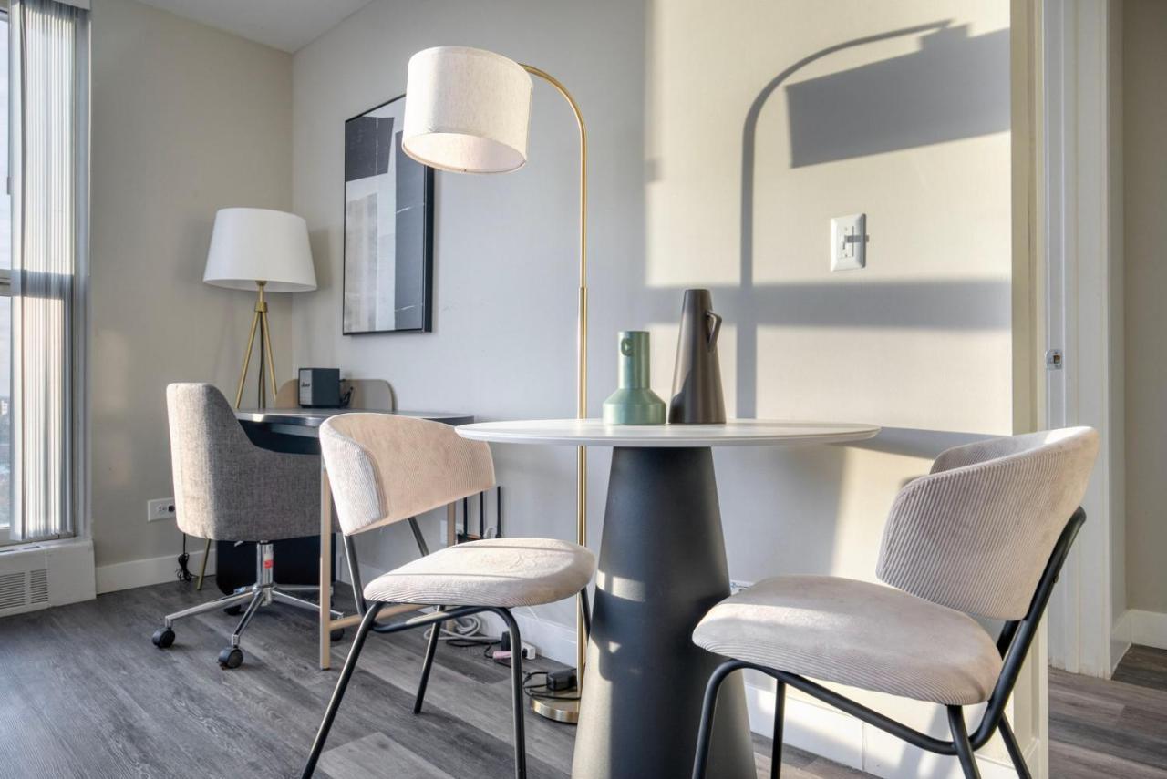 Edgewater 1br W Gym Deck Lounge Nr L Chi-919