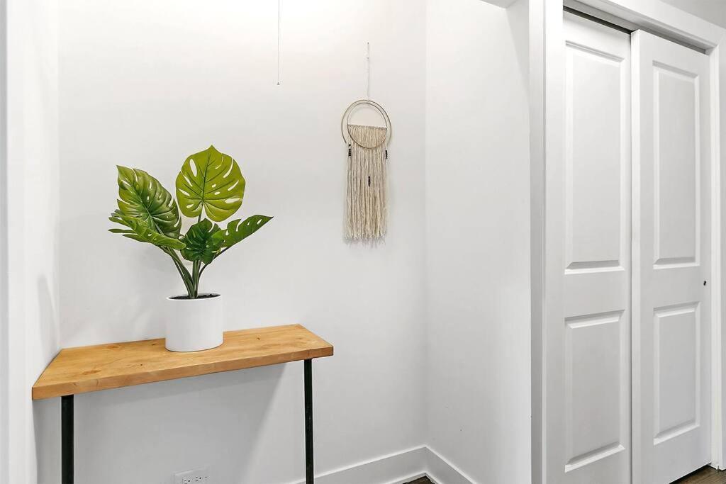 Apartment Great Value 2br In Lakeview - Oakdale E2 E1 Rep *