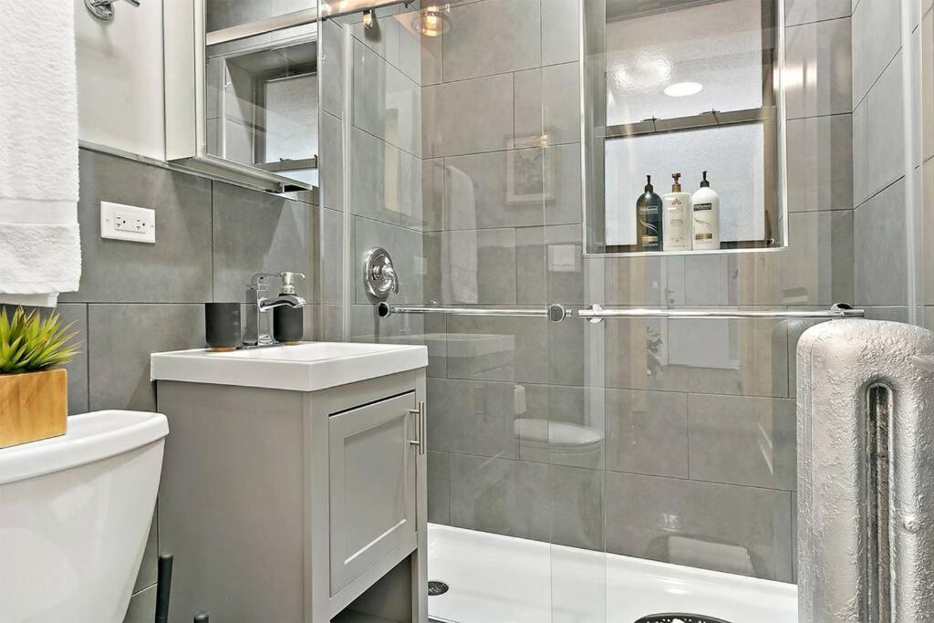 Apartment Great Value 2br In Lakeview - Oakdale E2 E1 Rep *
