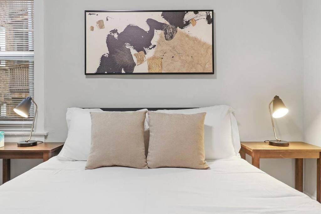 Elegant & Stylishly 1br Fully Furnished Apt - Lincoln 205 Apartment Chicago
