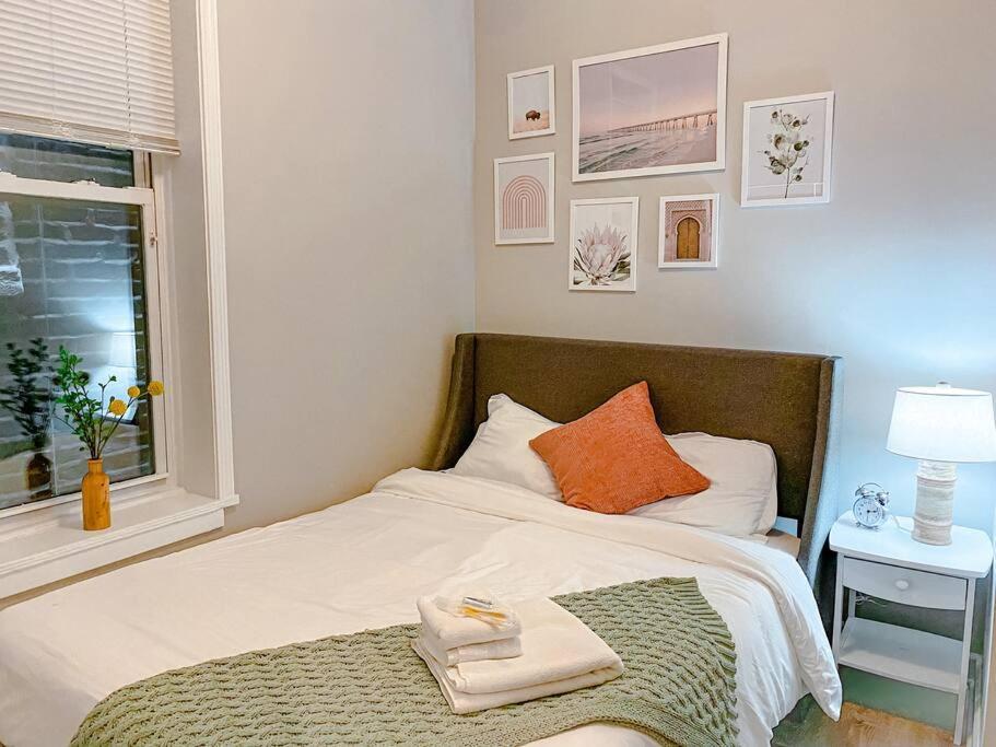 The Secret West Loop Oasis For Up To 4 Guests With In-unit Washer And Dryer Apartment *