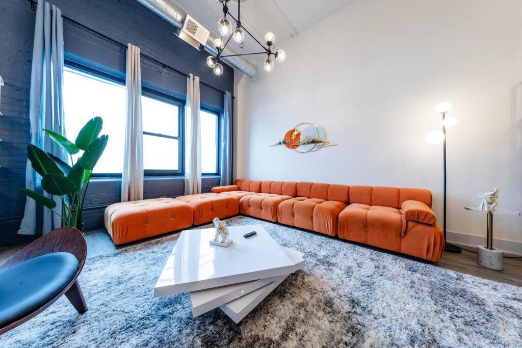 Mccormick 6br/4ba Luxury For Groups Up To 12 Guests With Optional Parking And Gym Access * Chicago