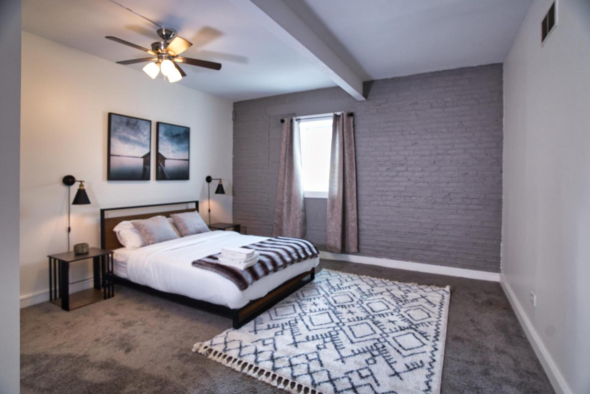 Apartment Mccormick Huge 3br With Pool Table, Optional Parking For Up To 8 Guests *