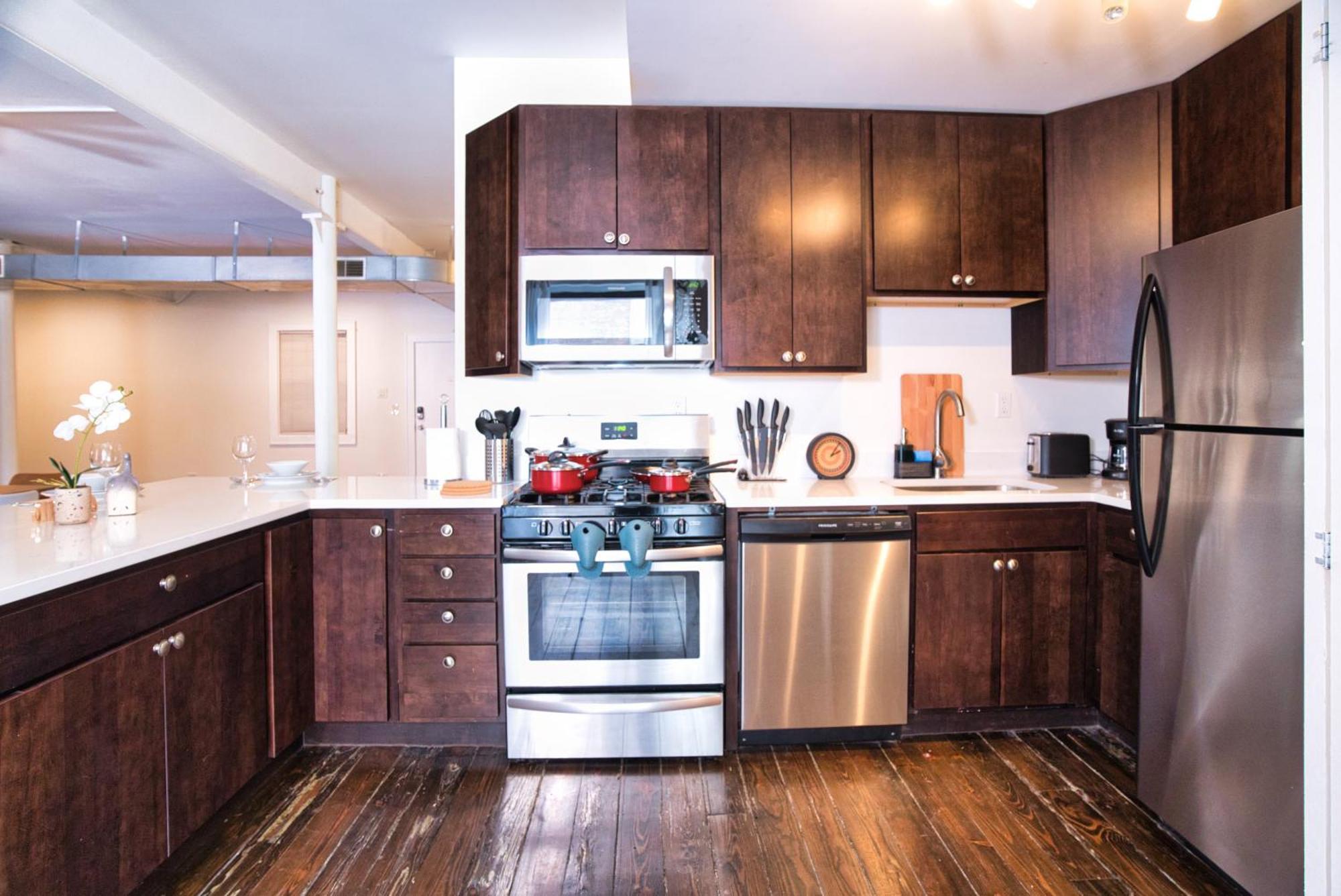 Mccormick Huge 3br With Pool Table, Optional Parking For Up To 8 Guests * Chicago