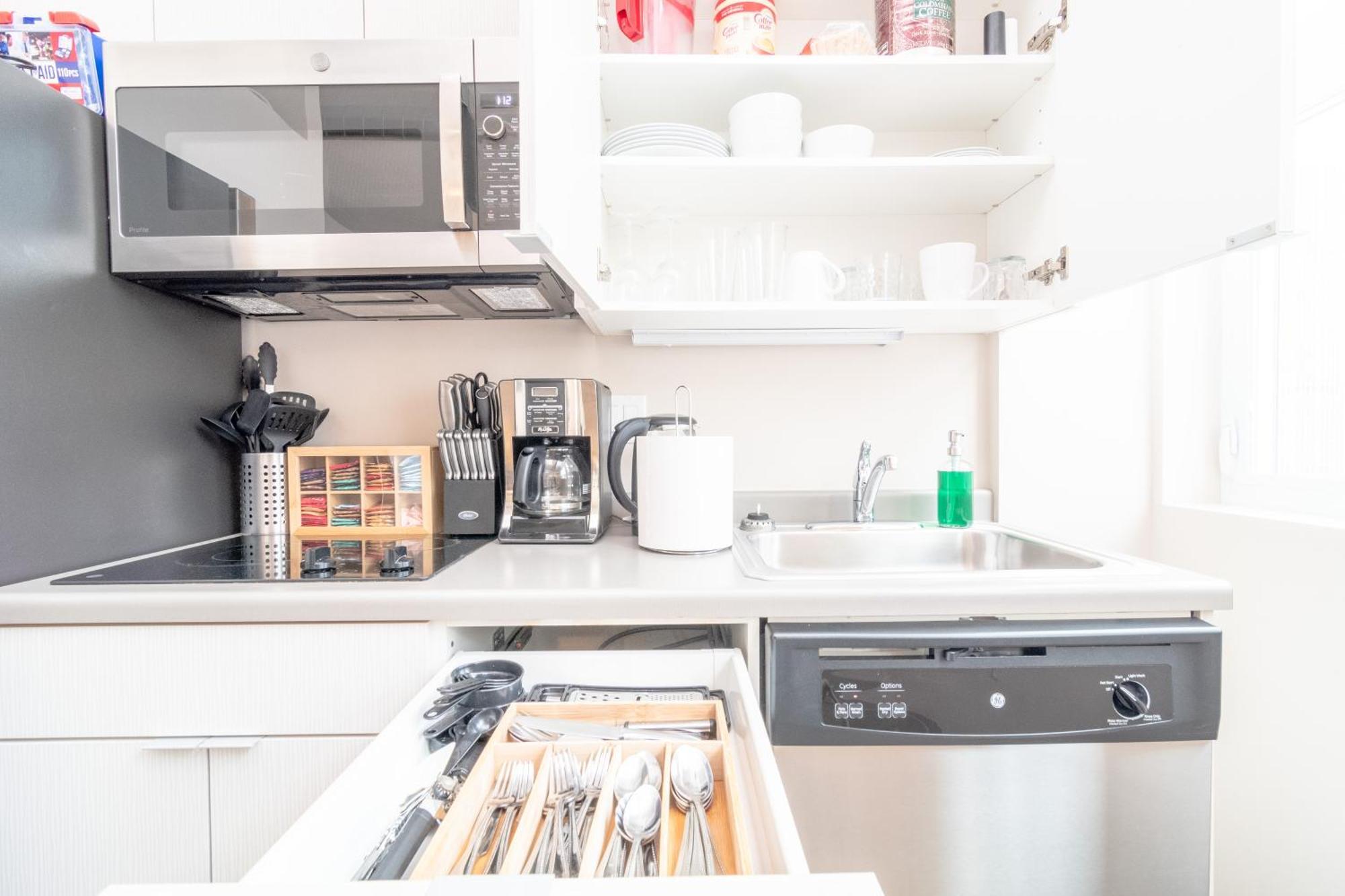 Chic South Loop 2br With Gym And Optional Parking Near Grant Park, Mccormick Place, Museum Campus & Downtown Apartment *