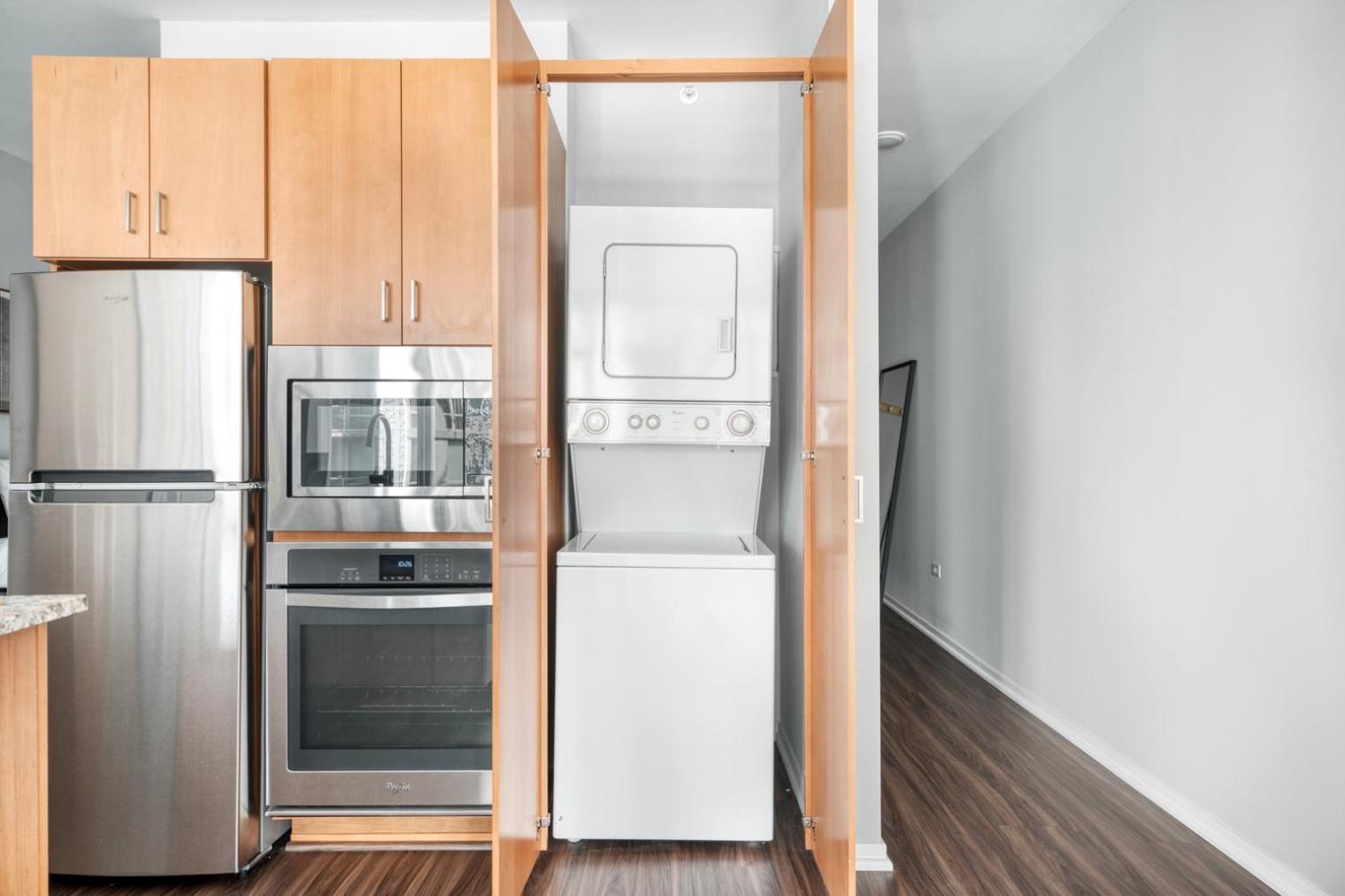 Streeterville Jr 1br W Pool Gym Nr Riverwalk Chi-875 * Chicago