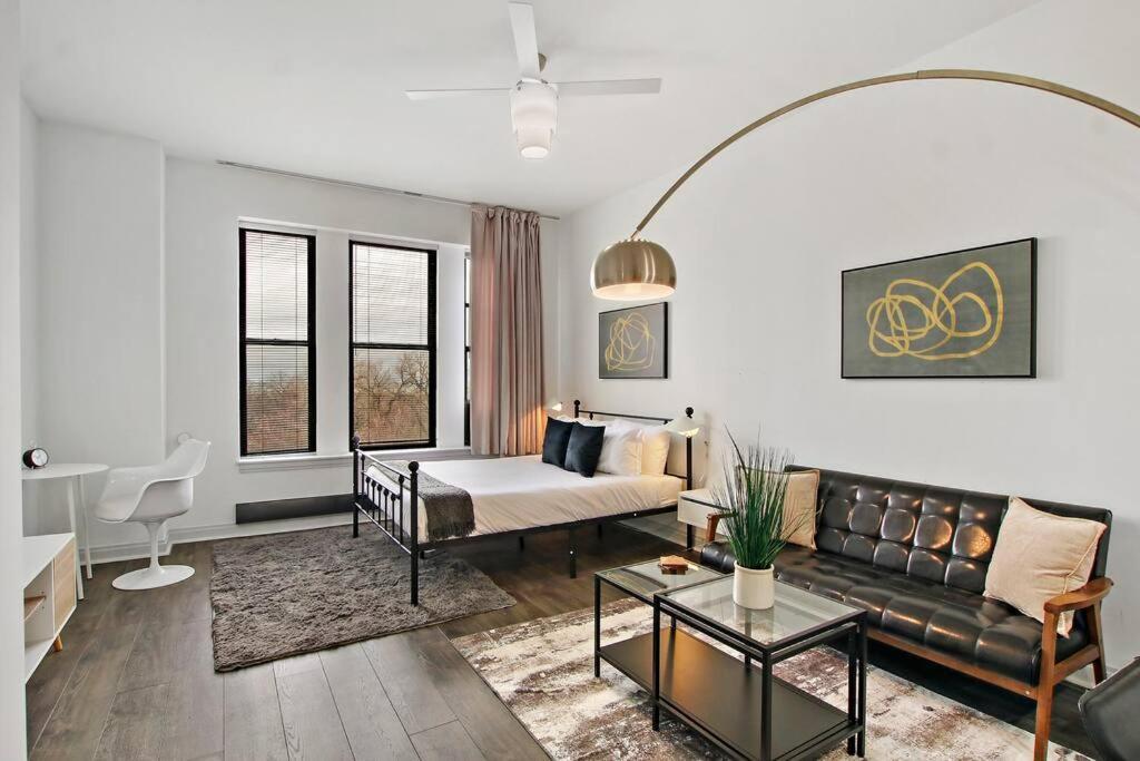 Serene Studio In Hyde Park - Del Prado 706 Apartment Chicago