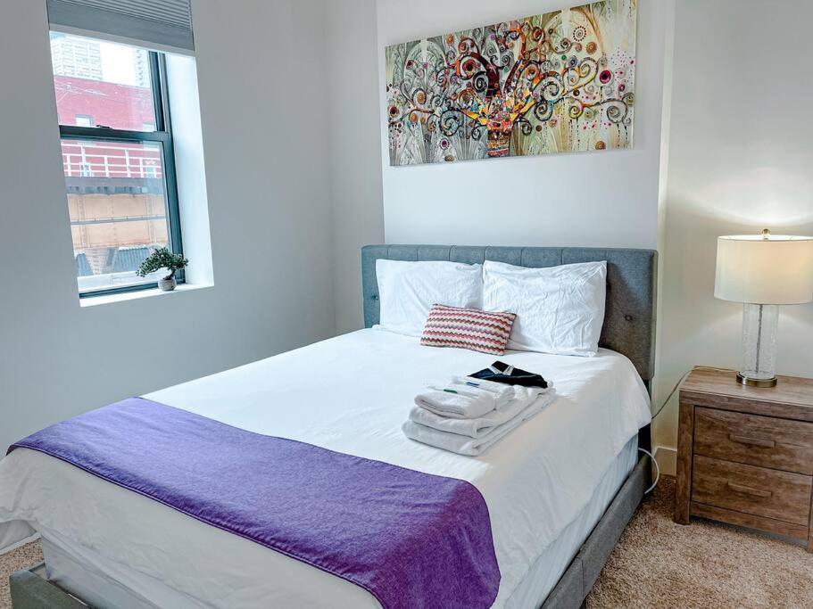 Mccormick Place 420 Friendly 2br/2ba With Optional Parking For Up To 6 Guests Apartment *