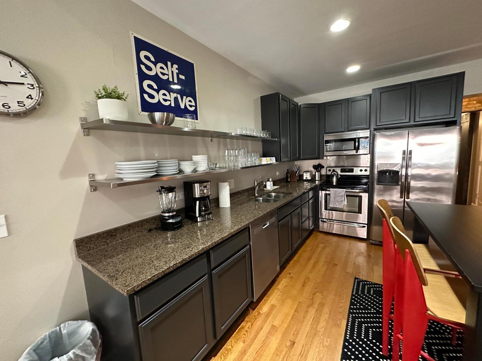 Trendy Wicker Park Loft With Parking Holiday home Chicago