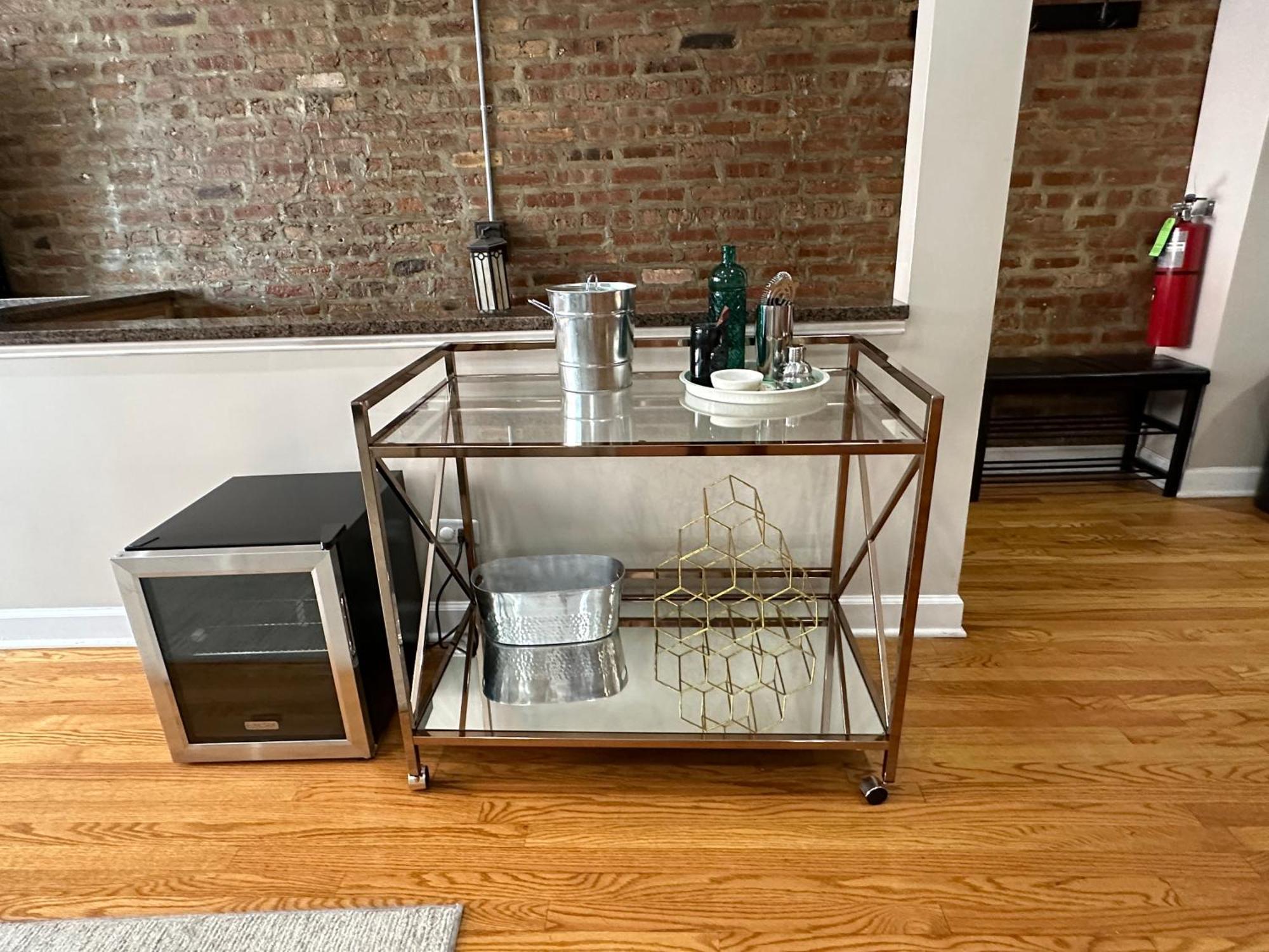 Trendy Wicker Park Loft With Parking Chicago