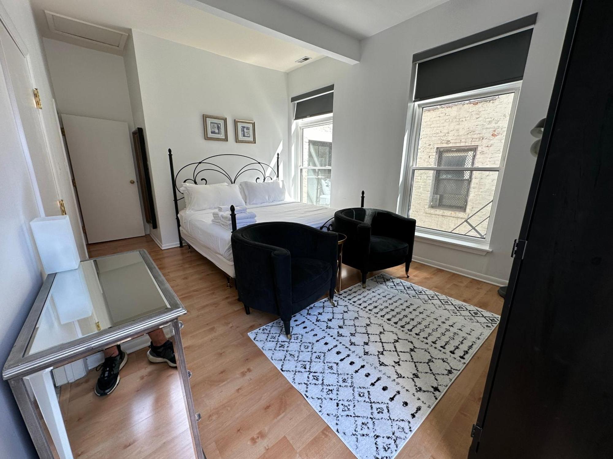 River North Hideaway With Amazing Views And Parking Holiday home
