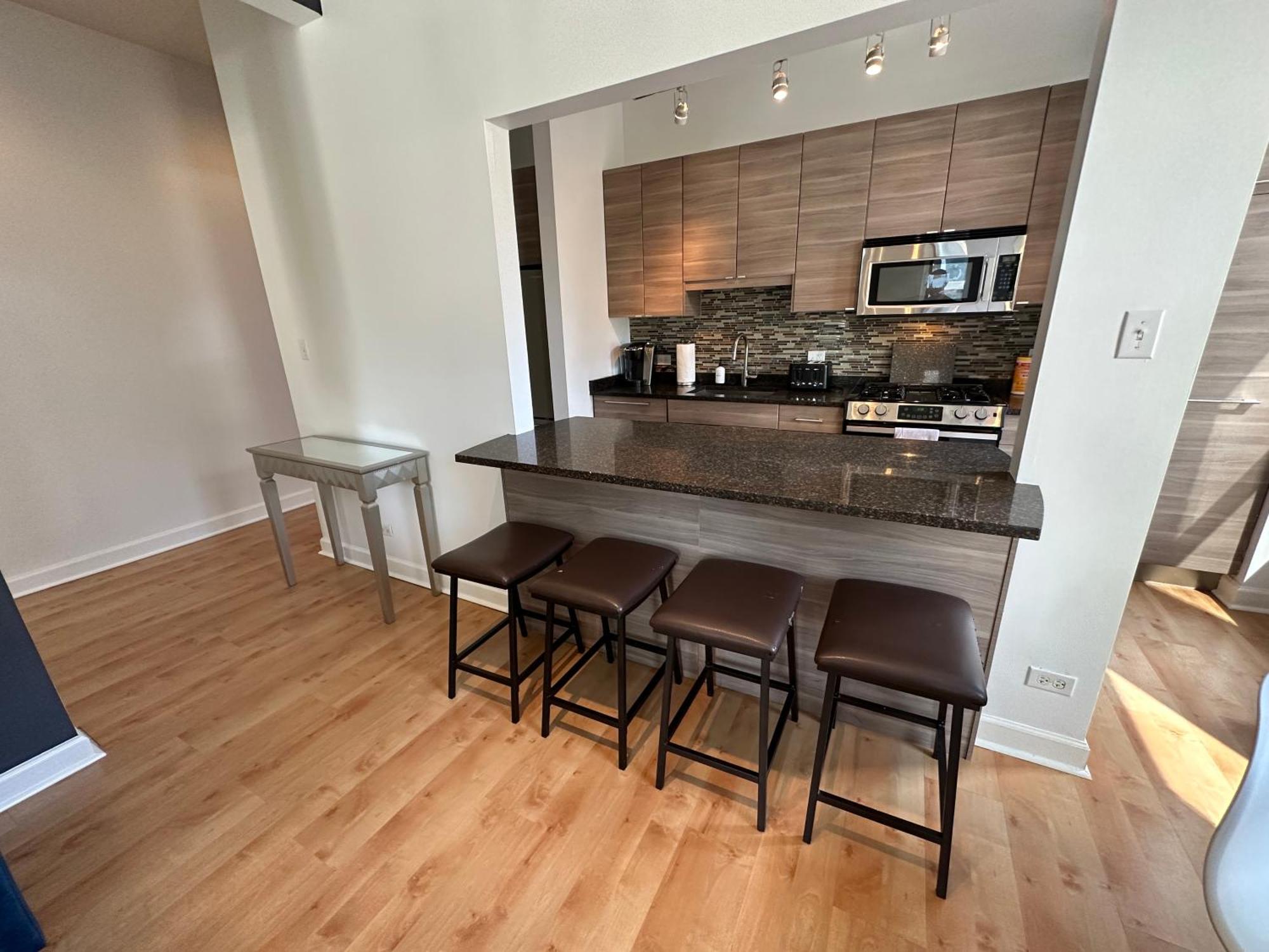 Holiday home River North Hideaway With Amazing Views And Parking Chicago