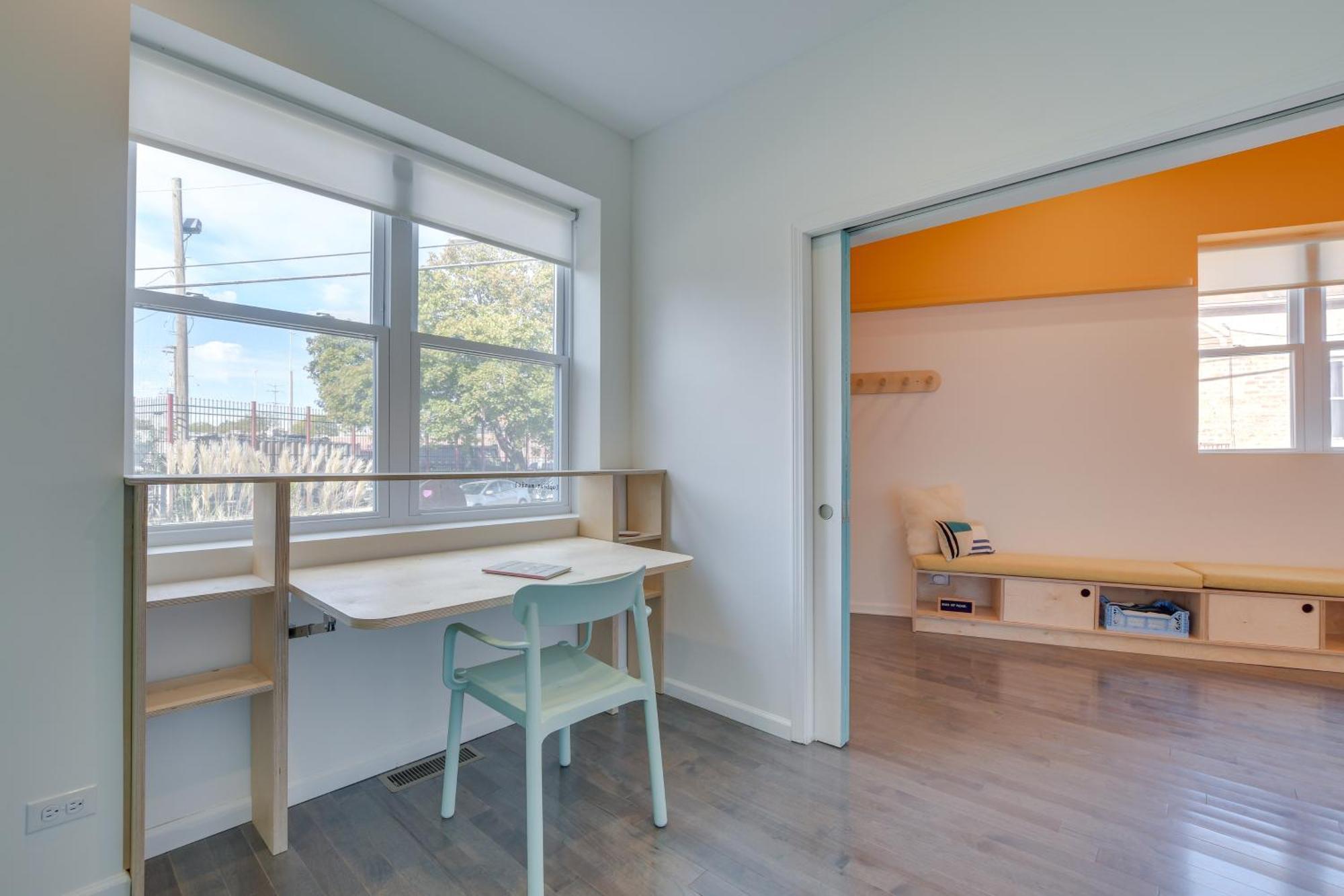 Stylish Duplex Close To Parks And Dtwn *