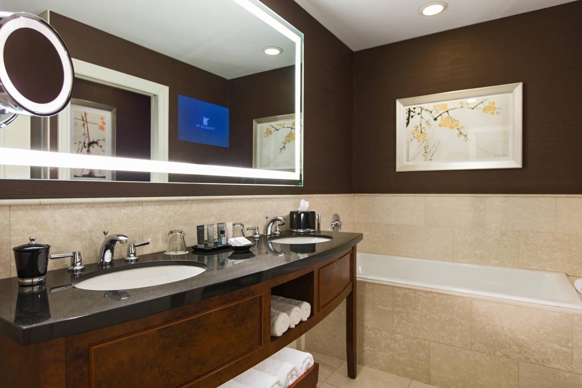 Jw Marriott Hotel