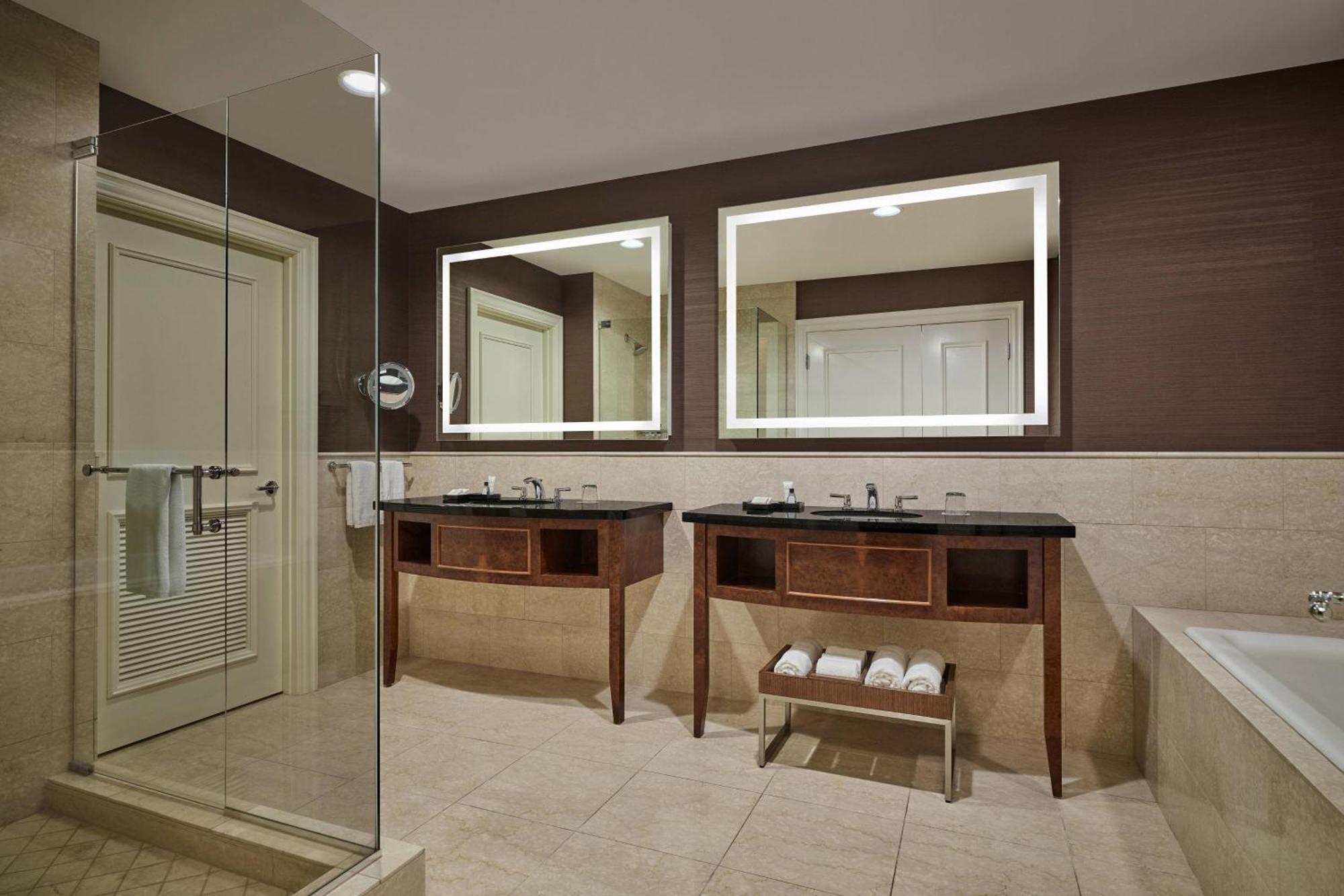 Jw Marriott 5*