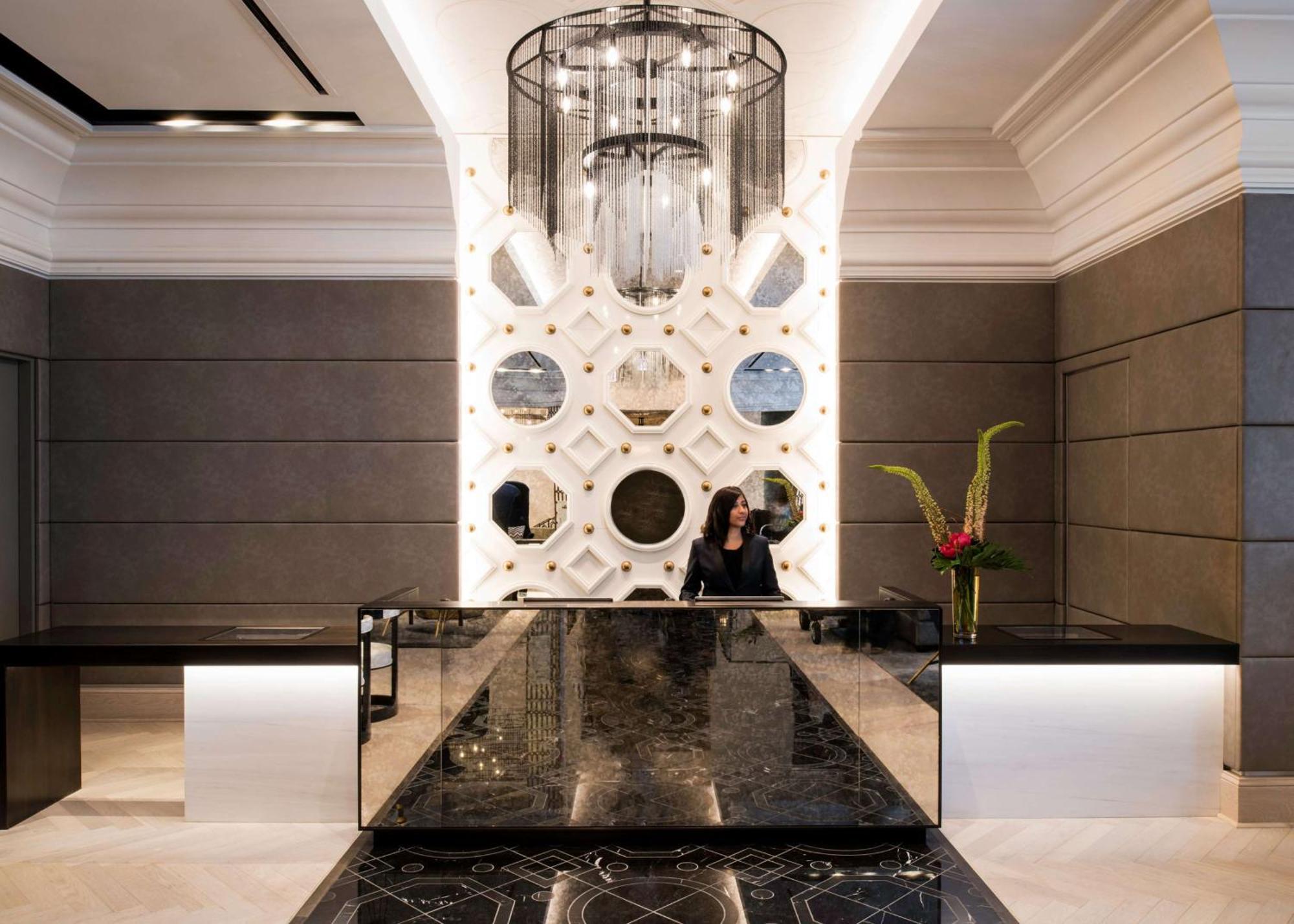 Hotel Londonhouse Chicago, Curio Collection By Hilton Chicago