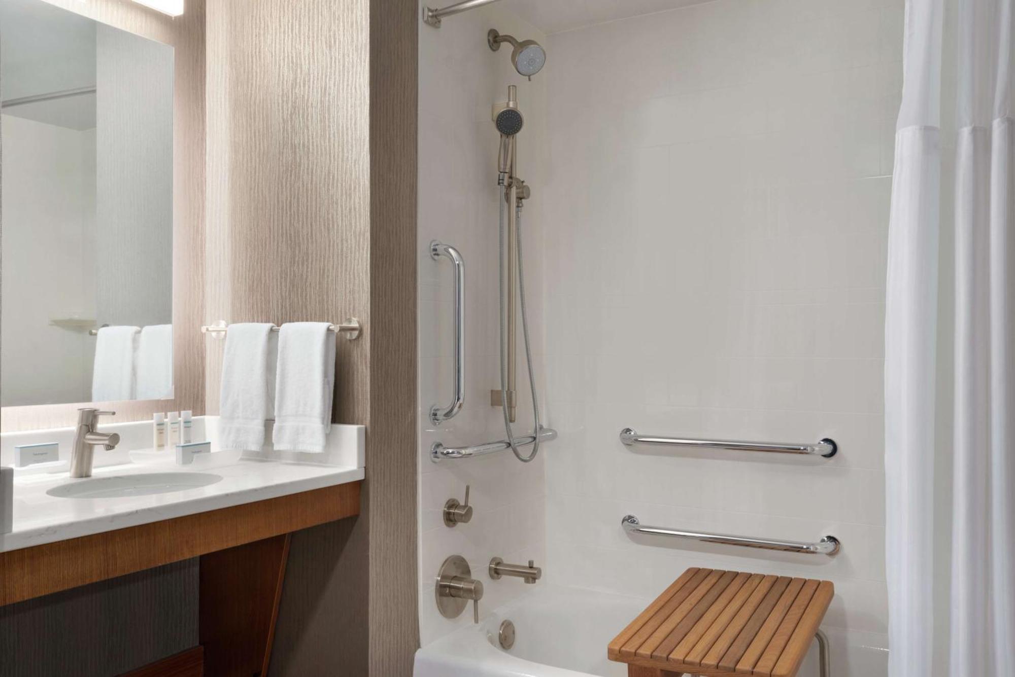 Homewood By Hilton Downtown South Loop Hotel Chicago