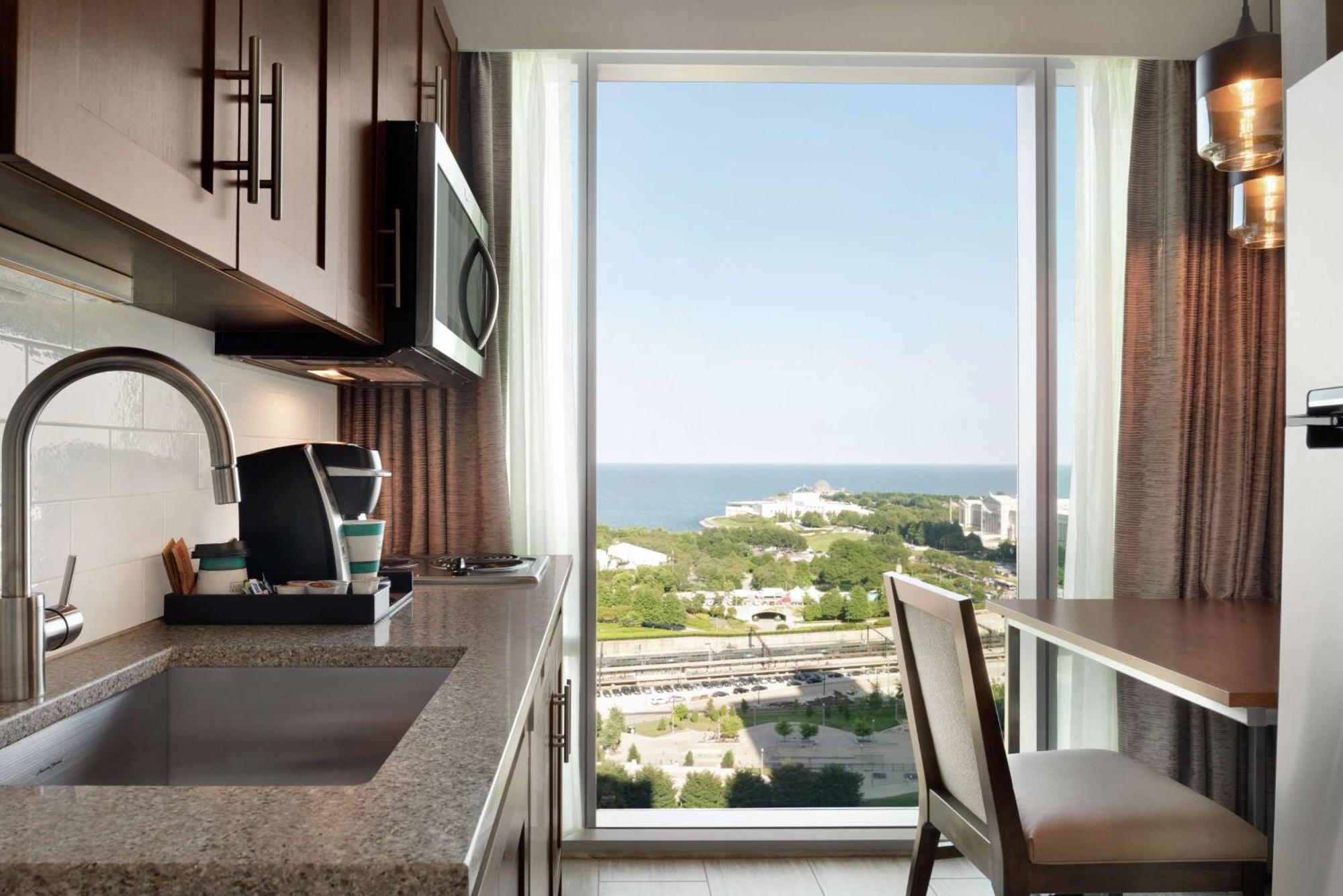 Hotel Homewood By Hilton Downtown South Loop 3*