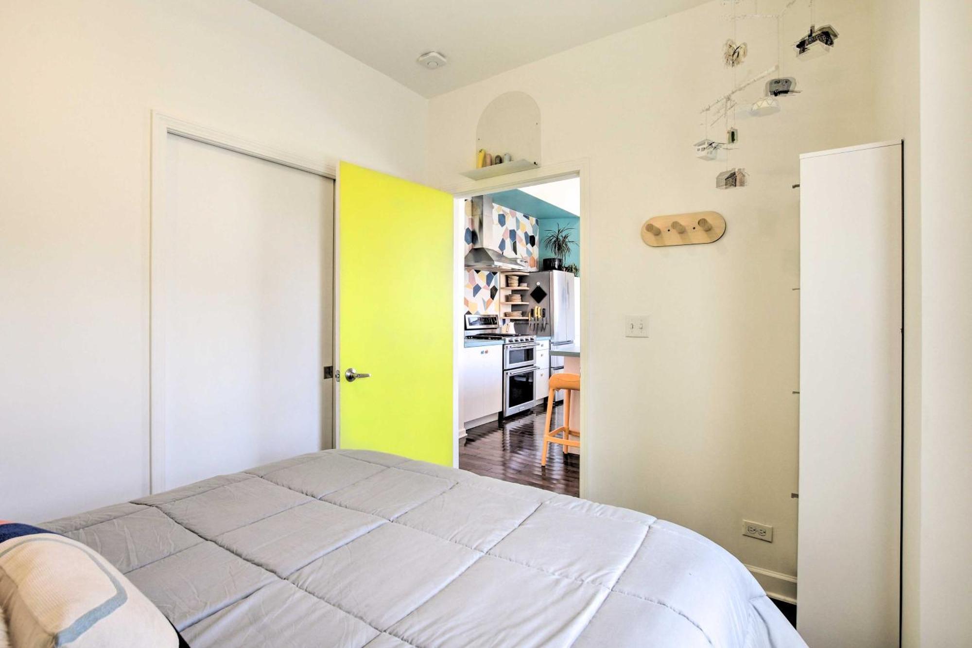 Holiday home Stylish Duplex Close To Parks And Dtwn *