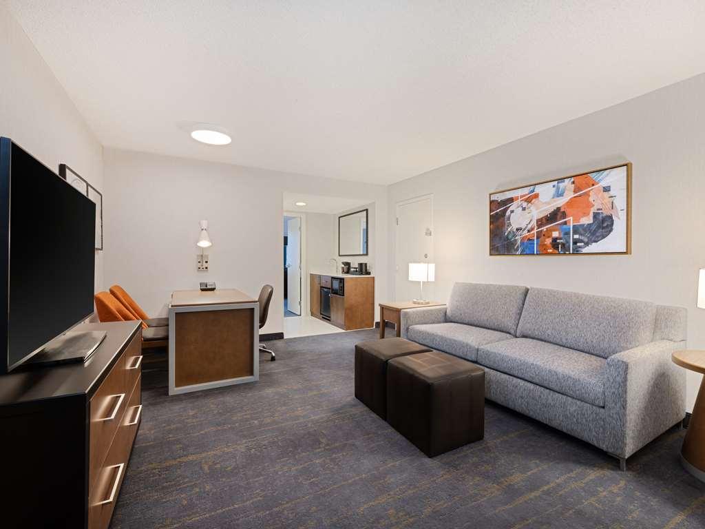 Hotel Embassy - Downtown River North