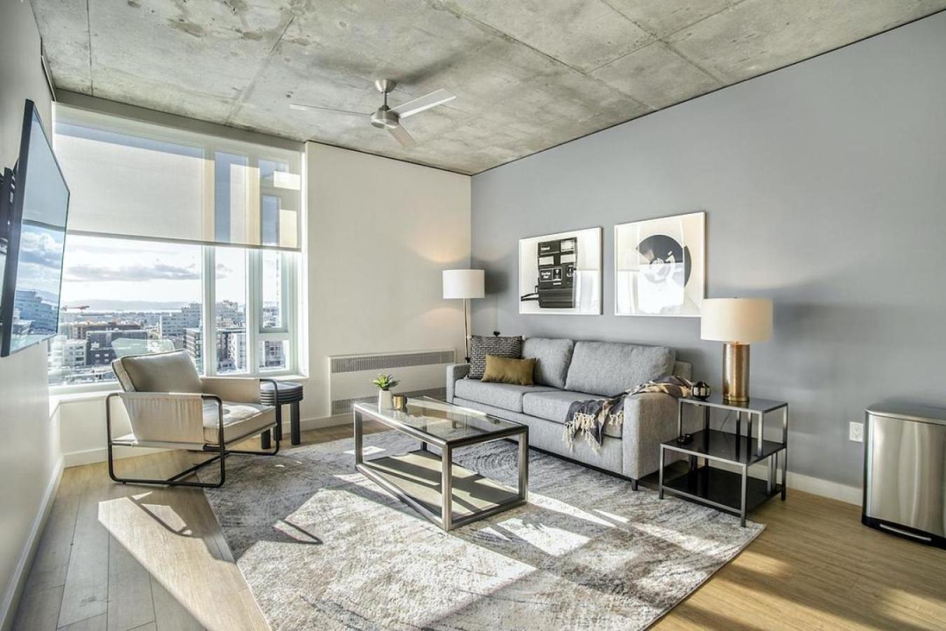 Apartment Landing At Logan - In Logan Square