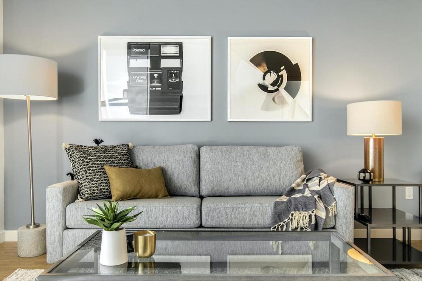 Apartment Landing At Logan - In Logan Square *