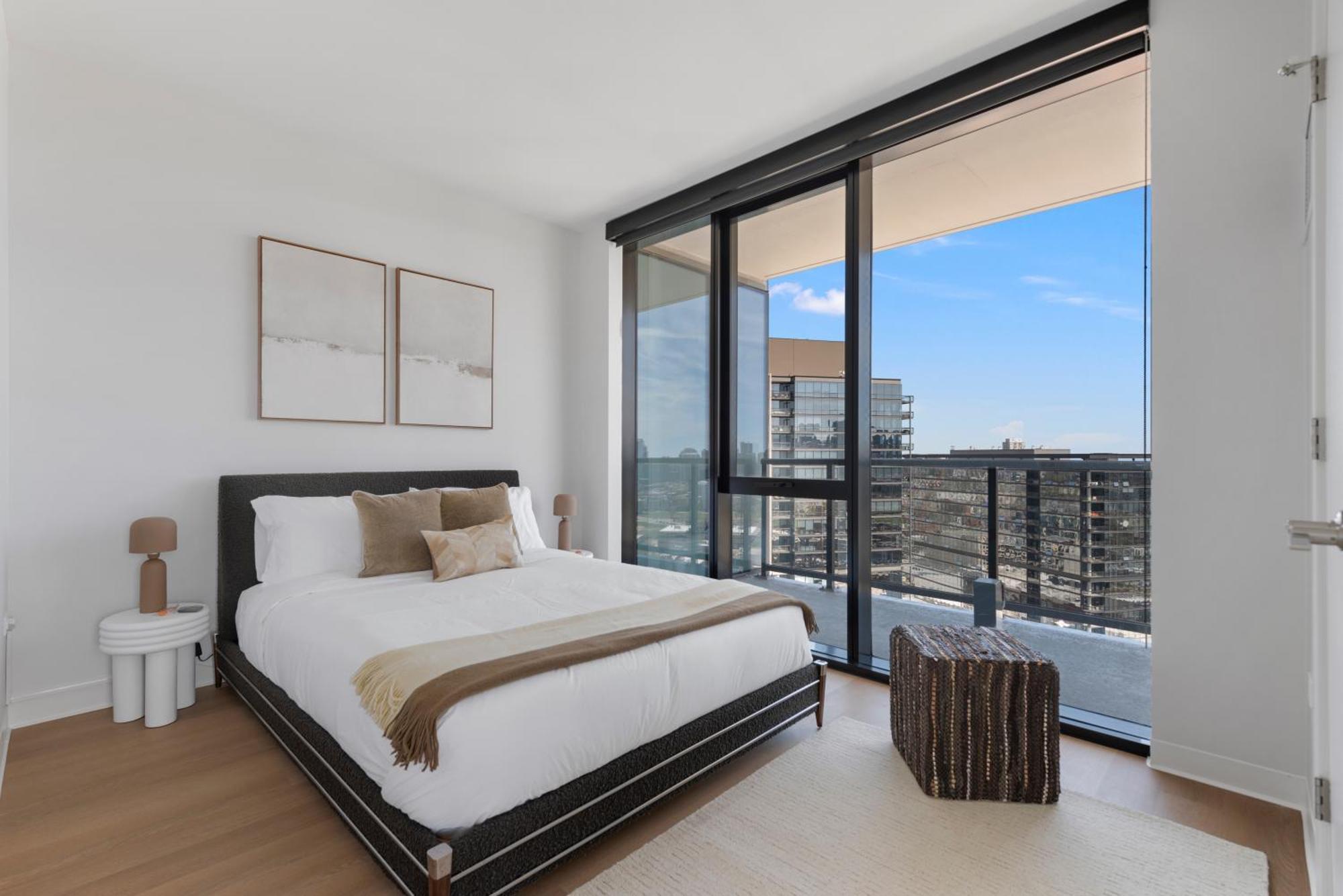 At Licoln Park Coworking, Gym, Spa, Lounge-1475-by Cloud9 Apartment *