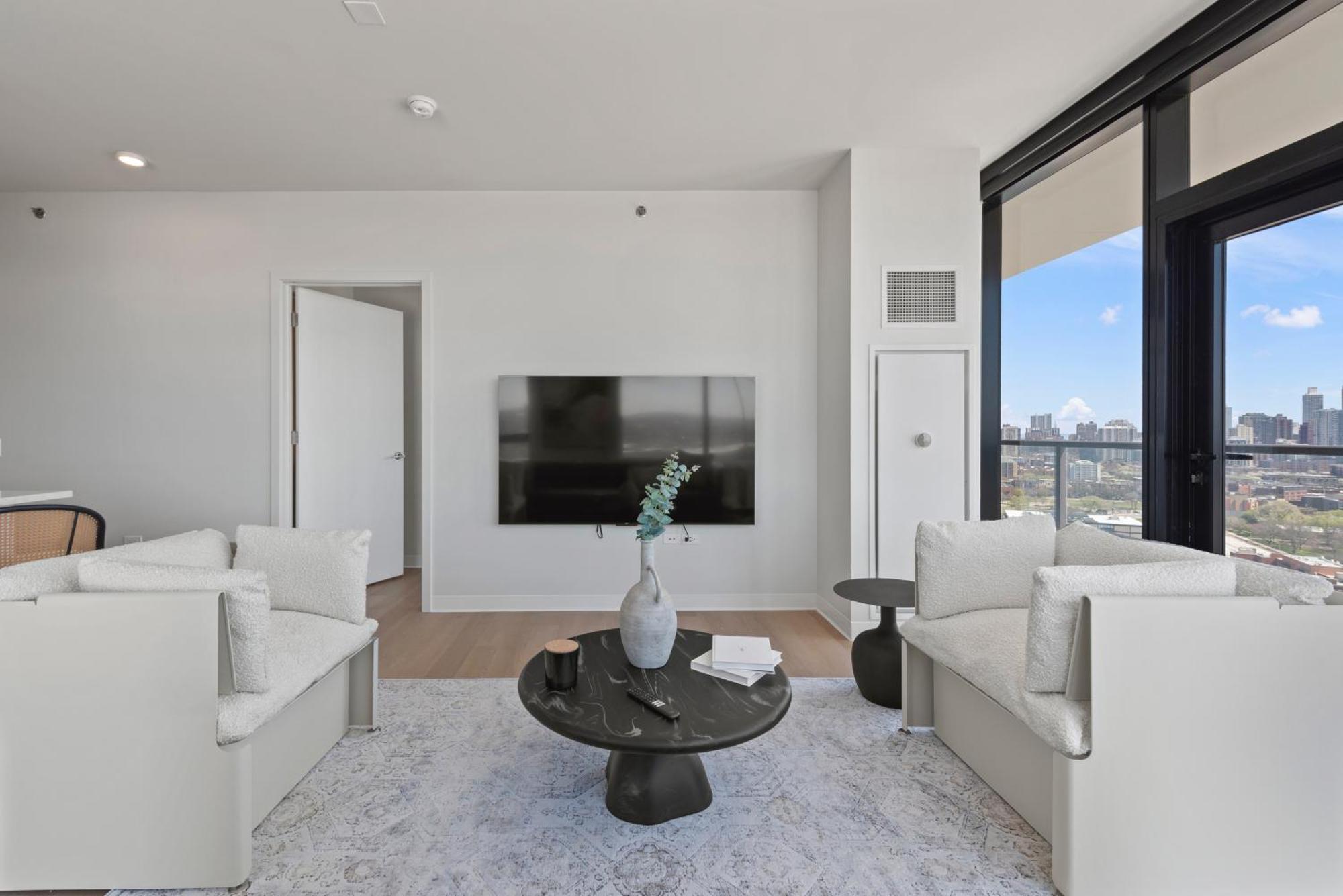 At Licoln Park Coworking, Gym, Spa, Lounge-1475-by Cloud9 Apartment Chicago
