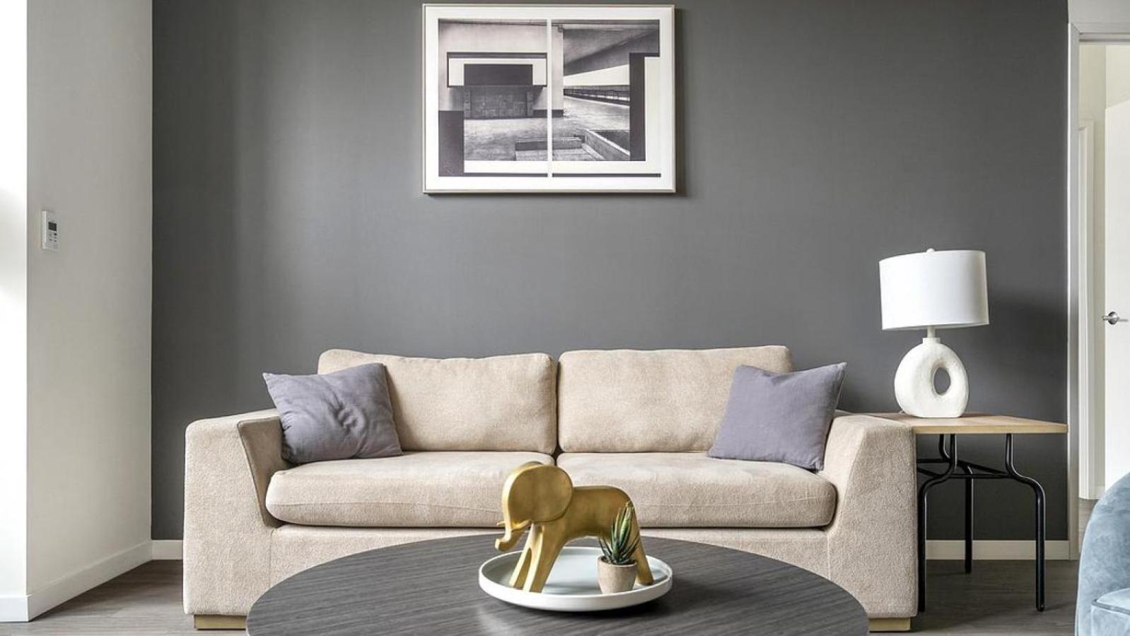 Apartment Landing At Logan - In Logan Square