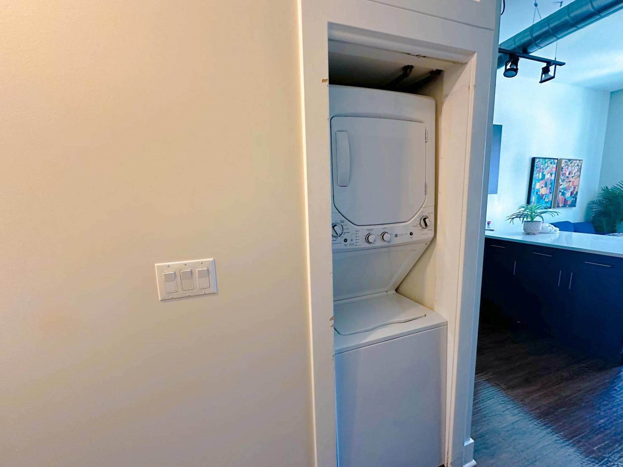 Apartment Mccormick Place 420 Friendly 2br/2ba With Optional Parking For Up To 6 Guests