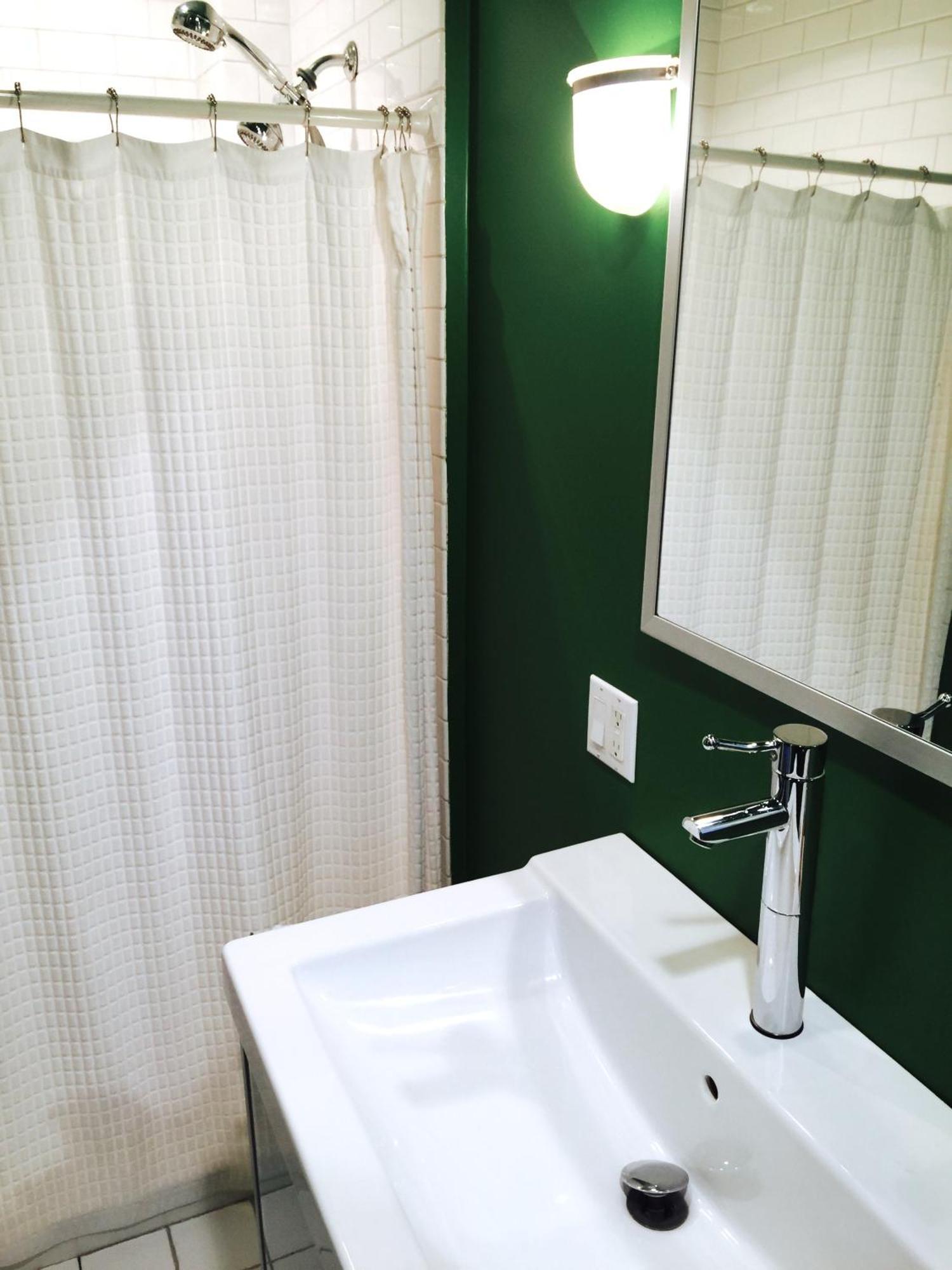 Bed & Breakfast House 5863- Chicago's Premier 4*